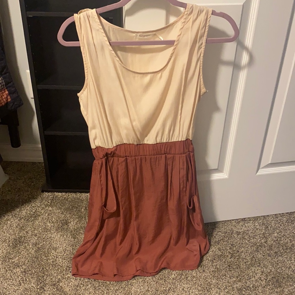 Women’s dress